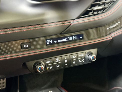 Used 2021 Ferrari F8 Tributo image 22