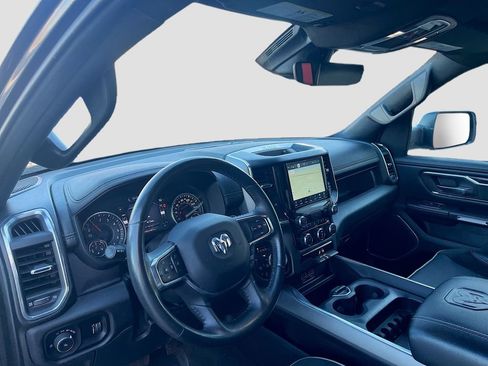 Used 2024 RAM 1500 Laramie AWD/4WD image 9