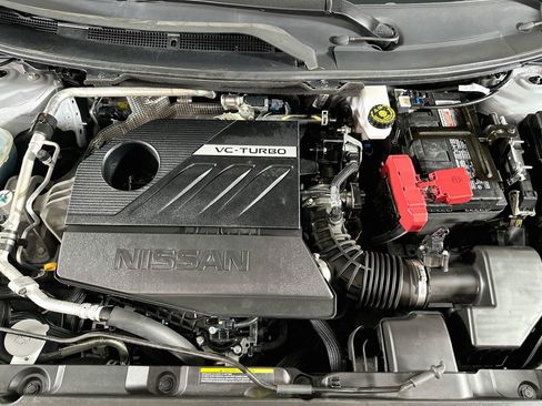 Used 2025 Nissan Rogue SV FWD image 32