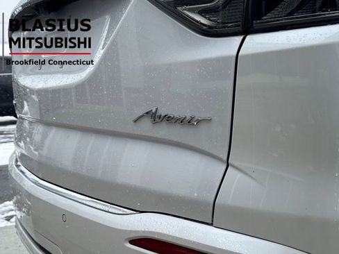 Used 2022 Buick Enclave Avenir image 44