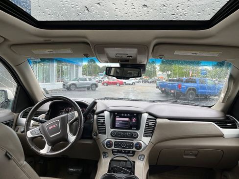 Used 2015 GMC Yukon SLT w/ Open Road Package AWD/4WD image 41
