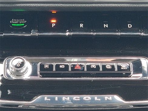 New 2026 Lincoln Corsair Reserve image 28