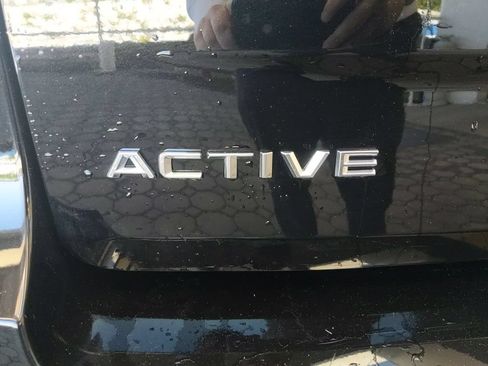 Used 2025 Ford Expedition Max Active AWD/4WD image 8