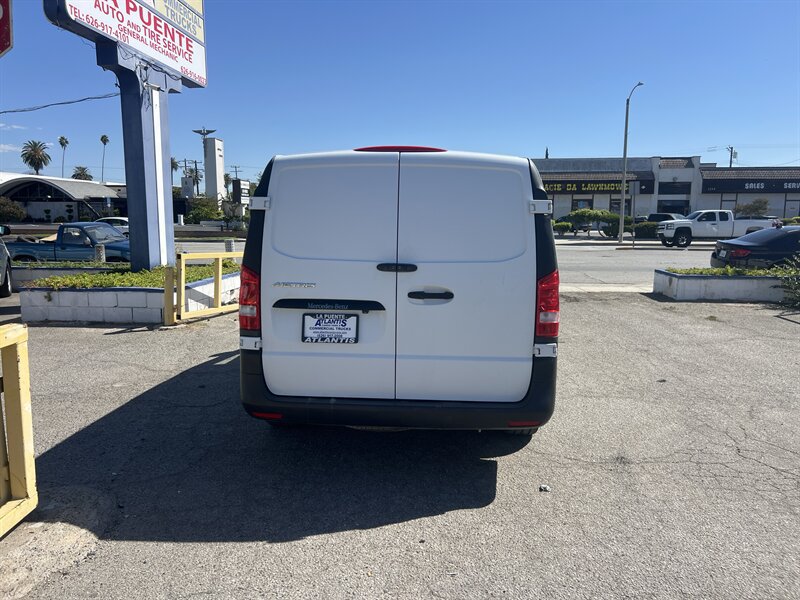 Used 2021 Mercedes-Benz Metris w/ Driver Efficiency Package image 3