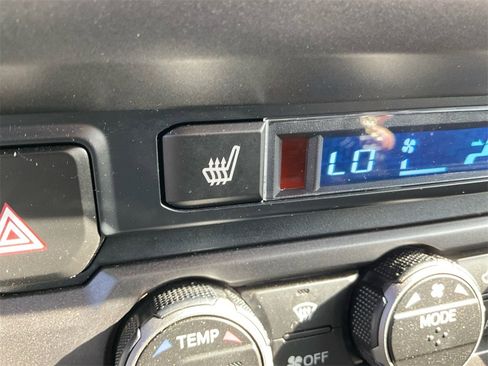 Used 2022 Toyota Tacoma TRD Sport w/ TRD Premium Sport Package image 23