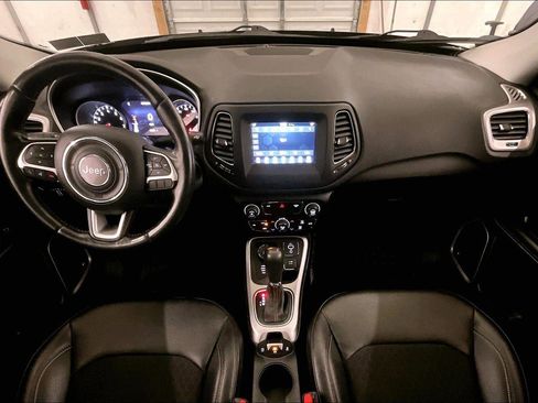 Used 2021 Jeep Compass Latitude w/ Sun and Sound Group image 14