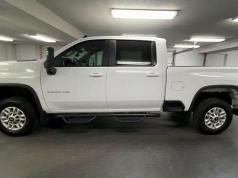 Certified 2024 Chevrolet Silverado 2500 LT w/ Convenience Package AWD/4WD image 5