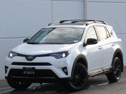 Used 2018 Toyota RAV4 Adventure image 1
