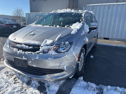 Used 2017 Chrysler Pacifica Touring