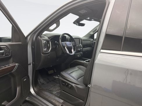 Used 2021 GMC Sierra 1500 SLT w/ Technology Package image 10