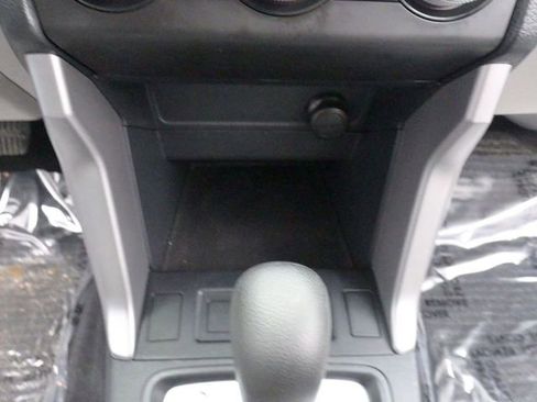 Used 2017 Subaru Forester 2.5i w/ Alloy Wheel Package image 13