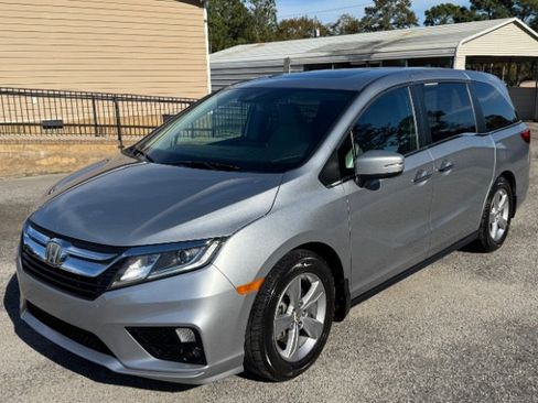 Used 2019 Honda Odyssey EX-L image 2