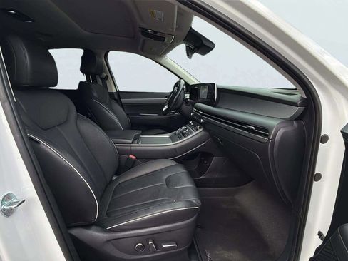 Used 2023 Hyundai Palisade SEL w/ Cargo Package AWD/4WD image 17