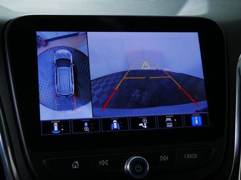 Used 2024 Chevrolet Equinox LT AWD/4WD image 26