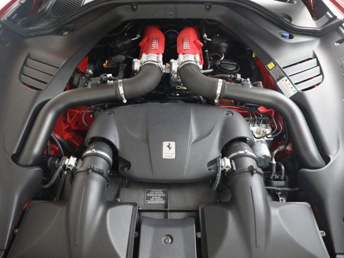 Certified 2017 Ferrari California T RWD image 28