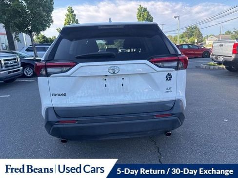 Used 2020 Toyota RAV4 LE w/ All Weather Liner Package AWD/4WD image 7