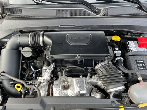 Used 2025 Jeep Compass Latitude image 32