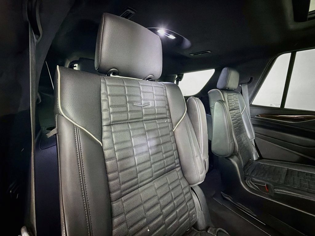 Used 2023 Cadillac Escalade Sport Platinum AWD/4WD image 27