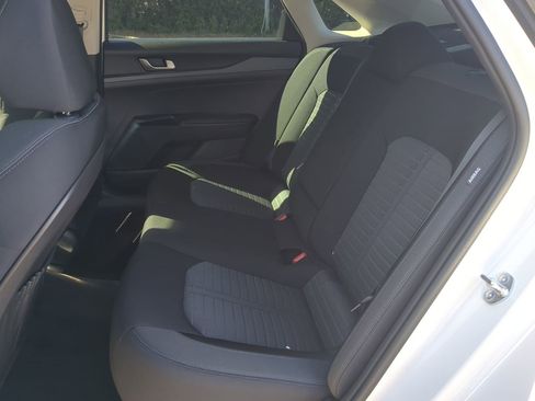 New 2026 Kia K5 LXS image 11