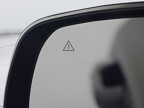 New 2025 Kia Sorento S w/ Panoramic Sunroof Package image 10