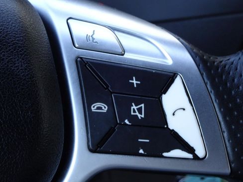 Used 2013 Mercedes-Benz C 300 4MATIC Sedan image 17