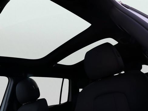 Certified 2026 Mercedes-Benz GLB 250 4MATIC image 52