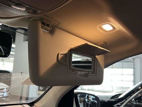 Certified 2022 Mercedes-Benz GLC 300 4MATIC image 31