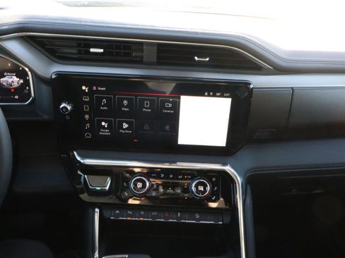 New 2026 GMC Sierra 1500 Denali w/ Denali Reserve Package image 14