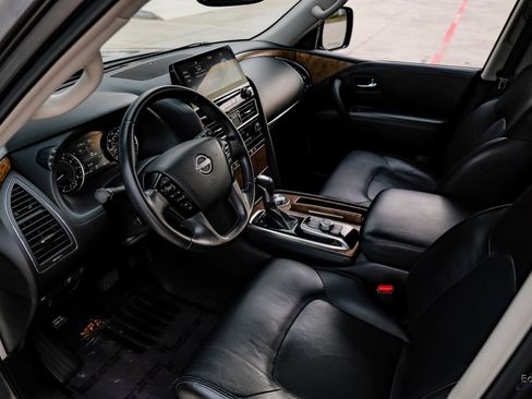 Used 2021 Nissan Armada SL w/ Captain's Chairs Package image 37