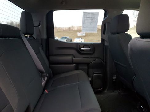 Used 2022 Chevrolet Silverado 1500 LT image 32