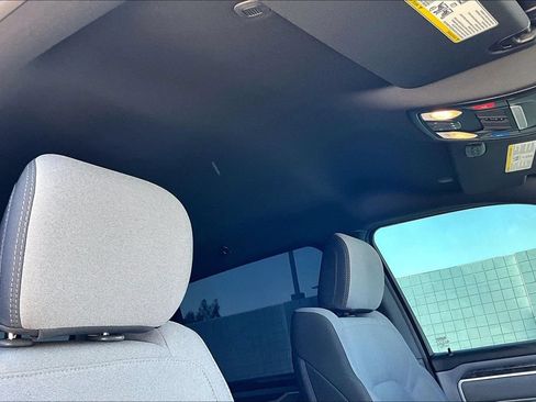 Used 2022 RAM 1500 Big Horn AWD/4WD image 14