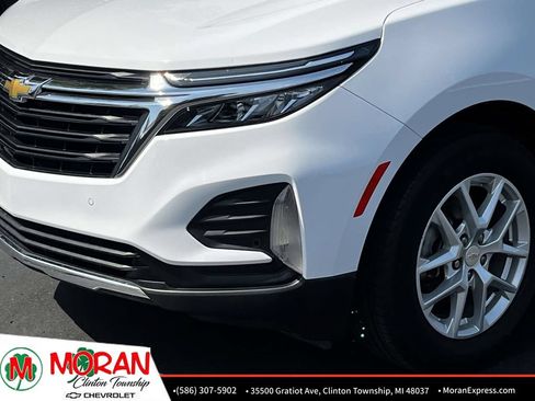 Certified 2024 Chevrolet Equinox LT FWD image 9