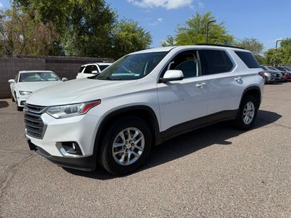 Used 2021 Chevrolet Traverse LT