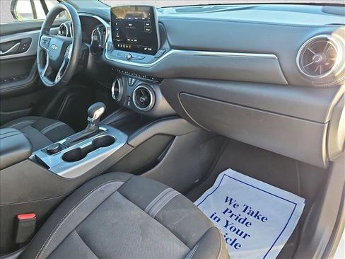 Used 2024 Chevrolet Blazer LT image 20