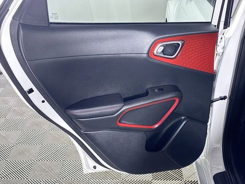 Certified 2025 Kia Soul GT-Line image 20