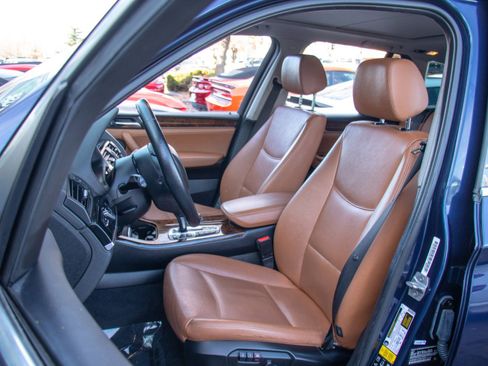 Used 2016 BMW X3 xDrive28i image 10