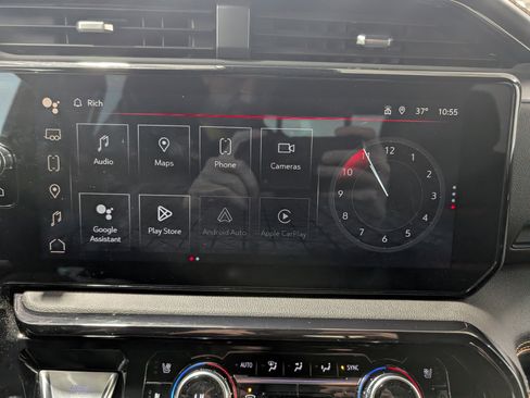 Used 2024 GMC Sierra 1500 AT4 w/ AT4 Premium Package image 23