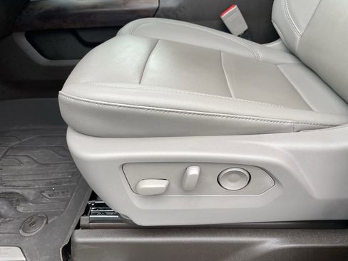 Used 2023 GMC Sierra 1500 SLT w/ SLT Premium Package image 11