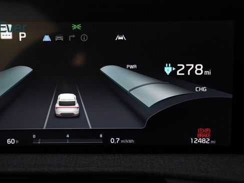 Used 2024 Kia EV6 Light image 27