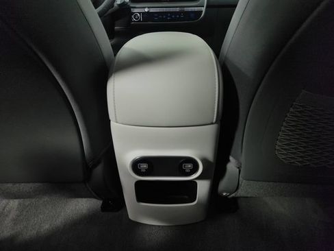 Certified 2024 Hyundai Ioniq 5 SEL AWD/4WD image 17