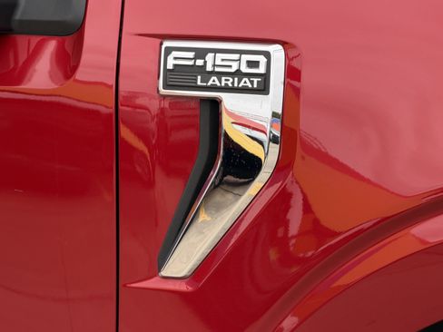 Certified 2022 Ford F150 Lariat w/ Equipment Group 502A High AWD/4WD image 5