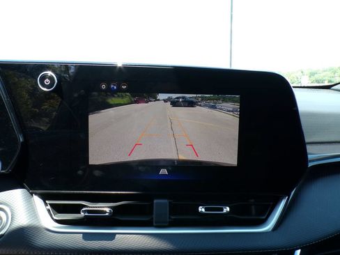 Used 2025 Chevrolet Equinox LT AWD/4WD image 25
