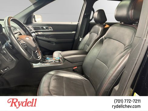 Used 2017 Ford Explorer Sport AWD/4WD image 10