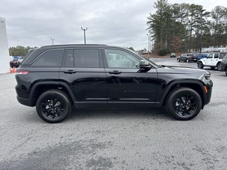 New 2026 Jeep Grand Cherokee Altitude video 2