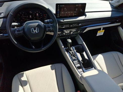New 2026 Honda Accord EX-L image 9