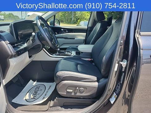 Used 2022 Kia Carnival SX Prestige FWD image 20