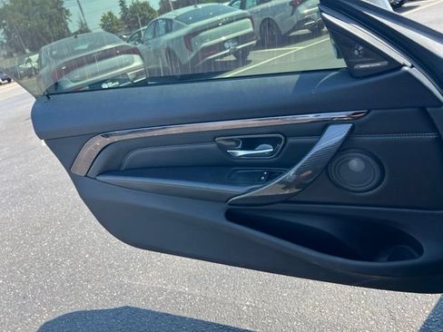 Used 2015 BMW M4 Coupe RWD image 11