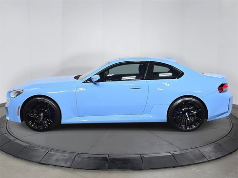 Used 2023 BMW M2 w/ Lighting Package image 2