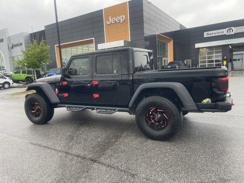 Used 2021 Jeep Gladiator Rubicon w/ Safety Group AWD/4WD image 4