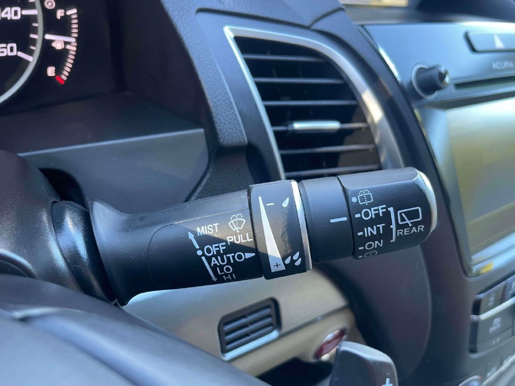 Used 2018 Acura RDX w/ Advance Package AWD/4WD image 25